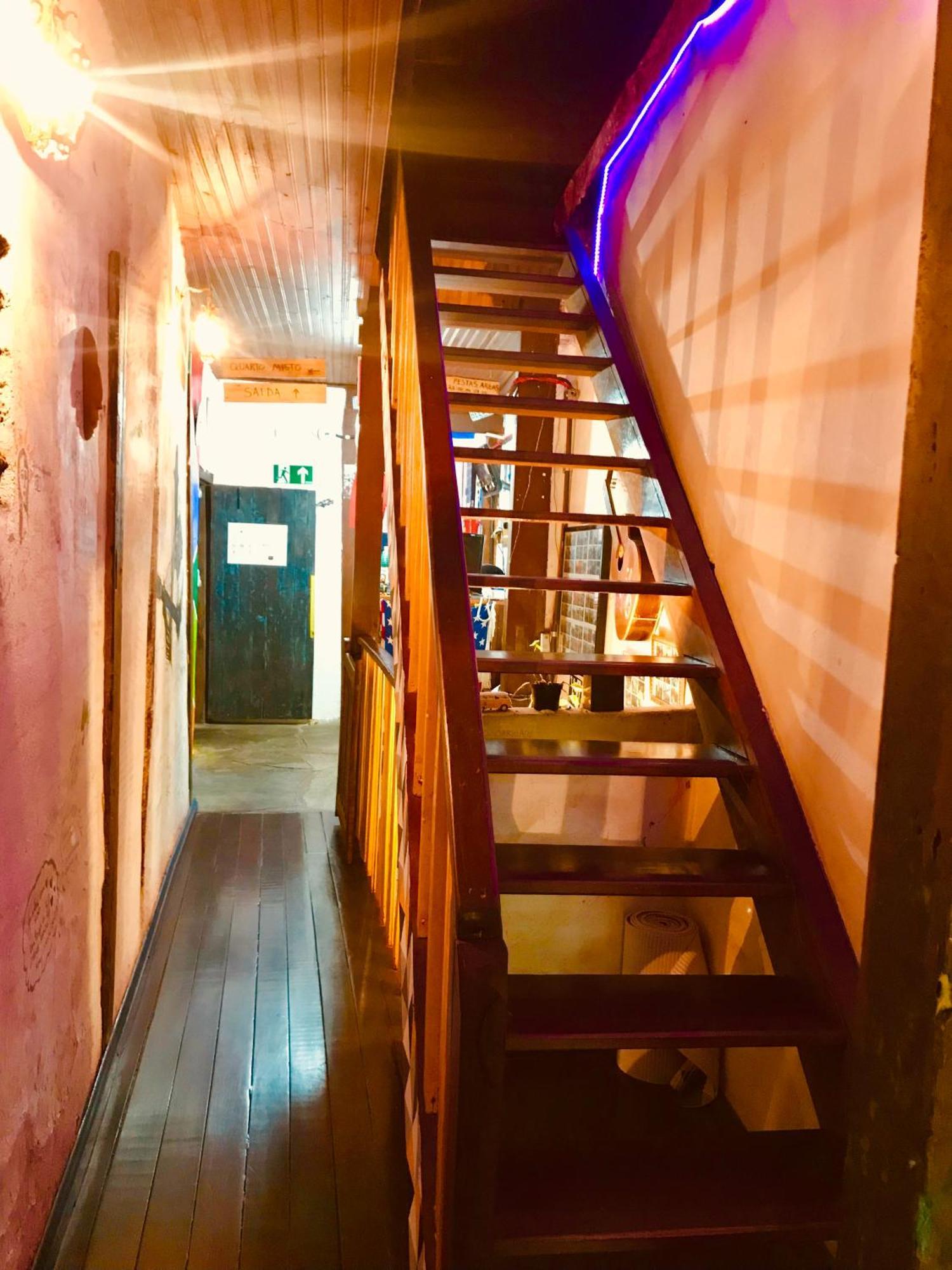 Hostel Uai โอว์โรเปรโต ภายนอก รูปภาพ