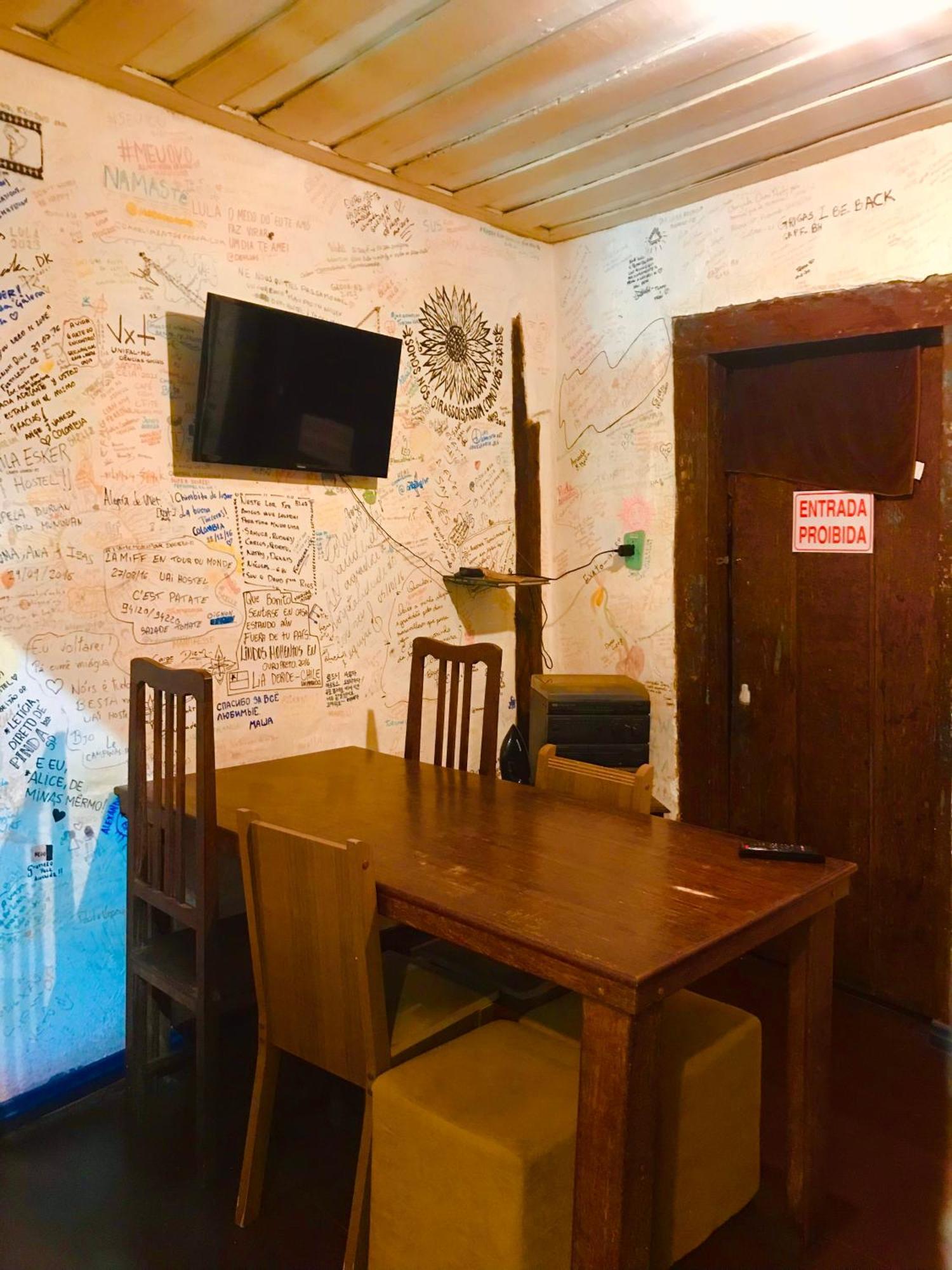 Hostel Uai โอว์โรเปรโต ภายนอก รูปภาพ