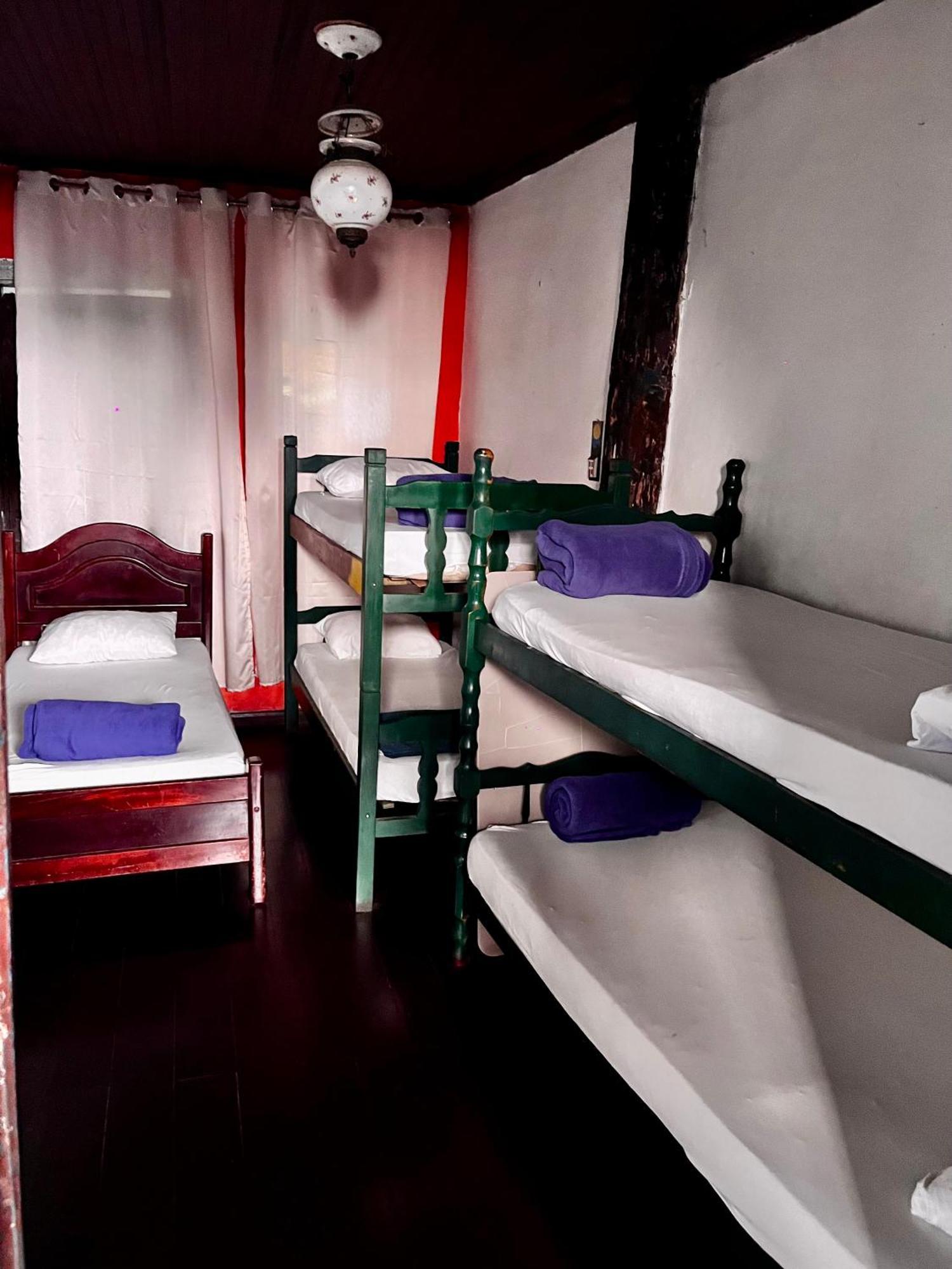 Hostel Uai โอว์โรเปรโต ภายนอก รูปภาพ